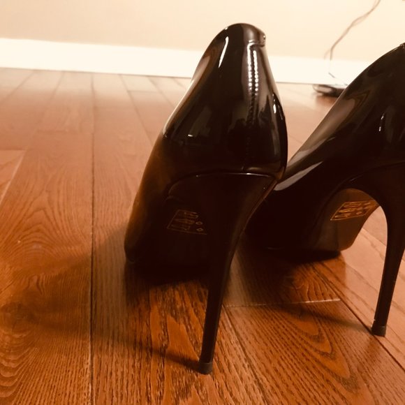 Aldo Stessy - Picture 7 of 8